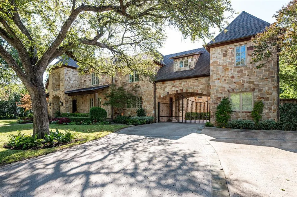 5222 Stonegate Road