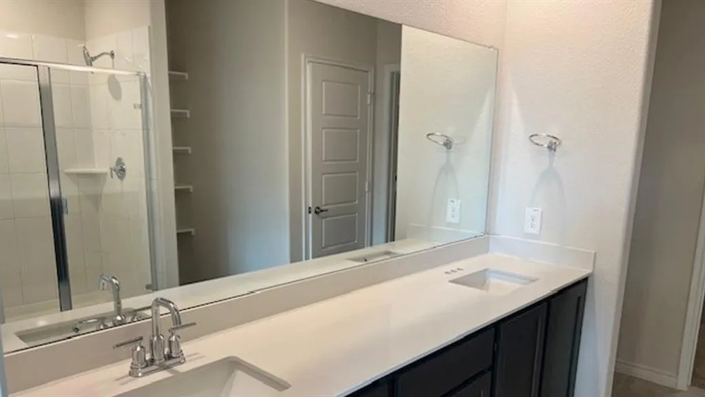 4809 Silver Vein Avenue