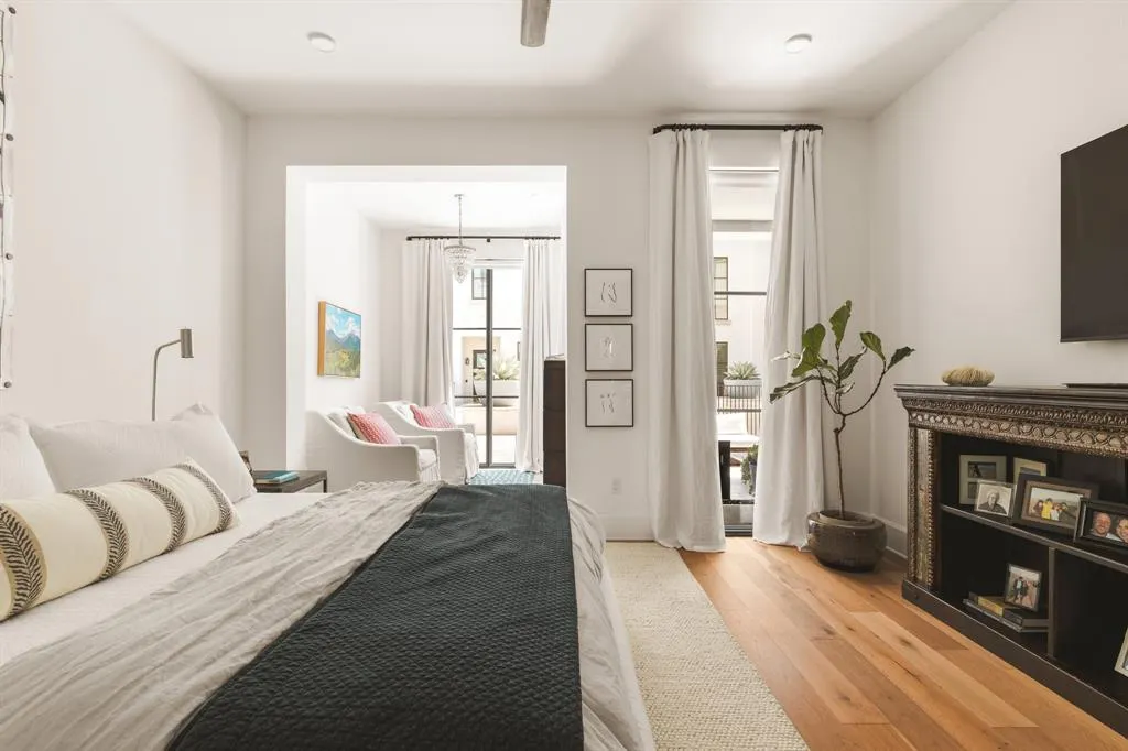 5270 Town And Country Boulevard #112