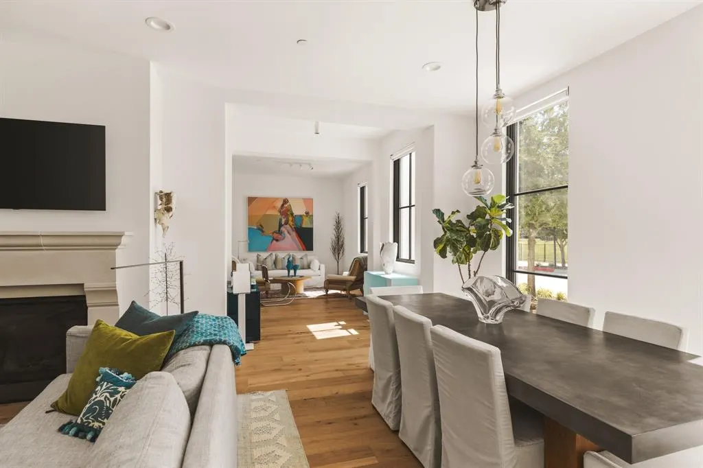 5270 Town And Country Boulevard #112