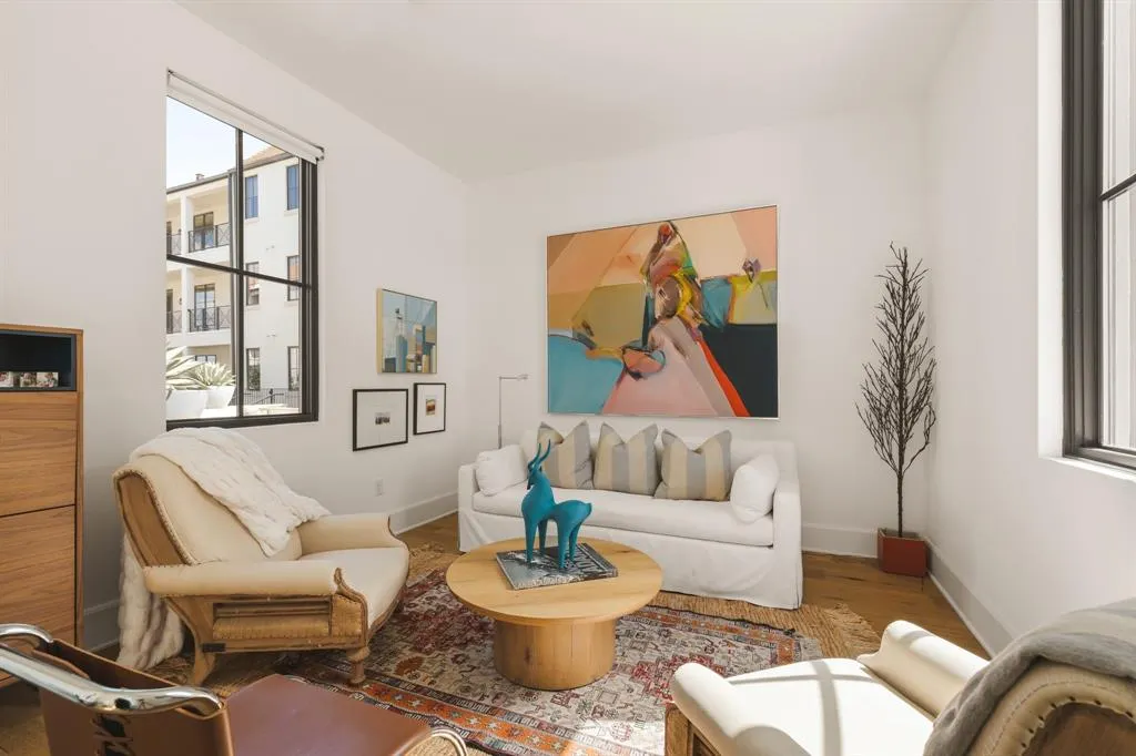 5270 Town And Country Boulevard #112