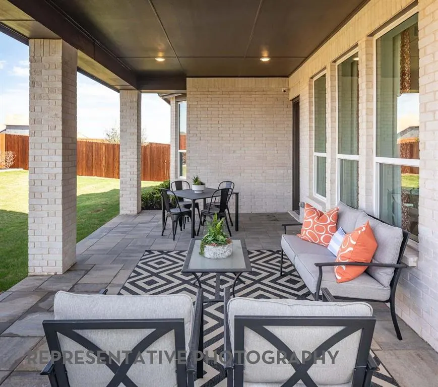 2724 Norfolk Drive