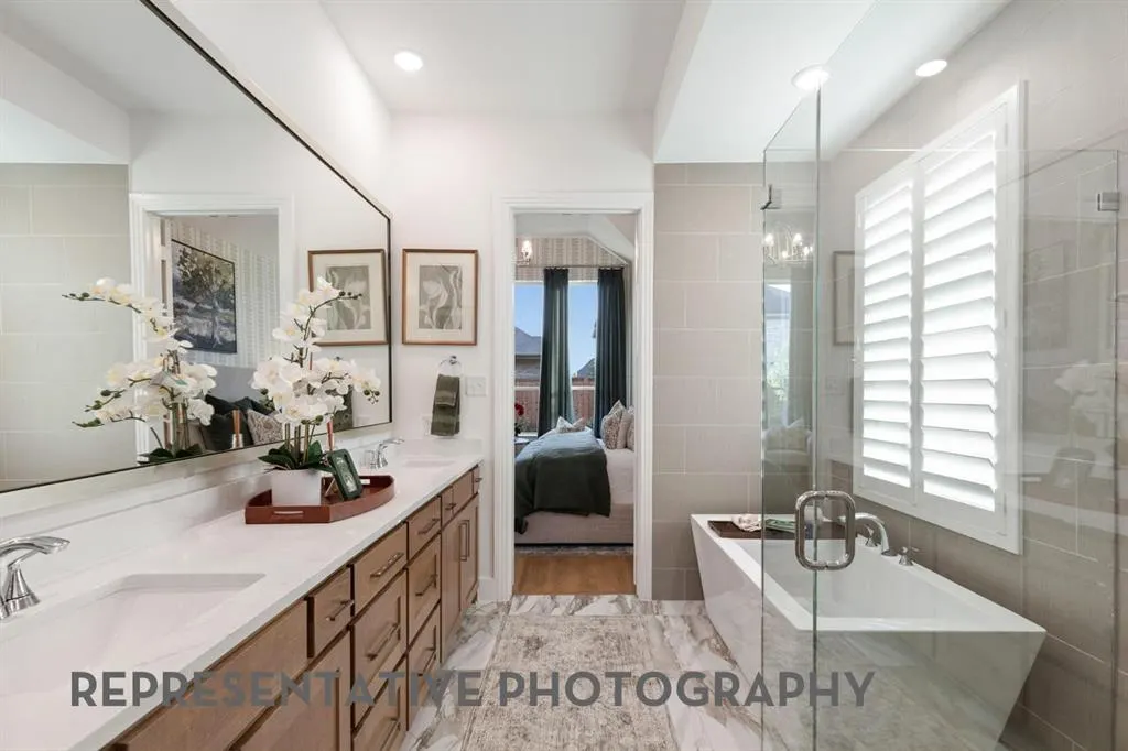 2805 Buckingham Lane