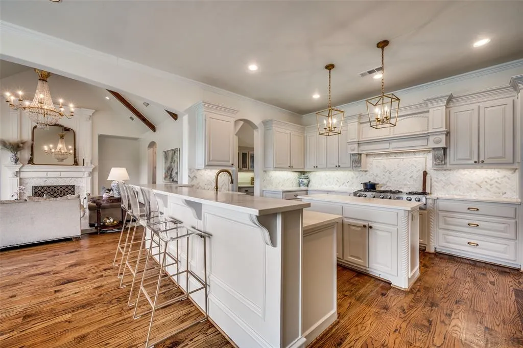2741 Vista View Lane