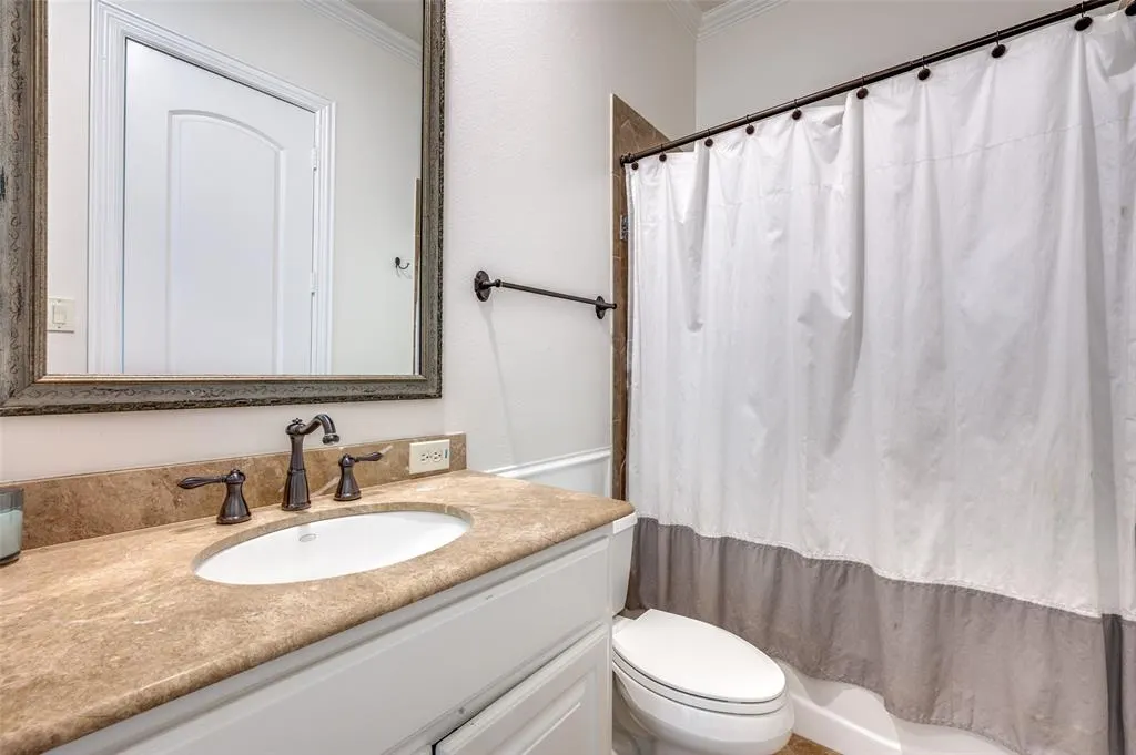 2741 Vista View Lane