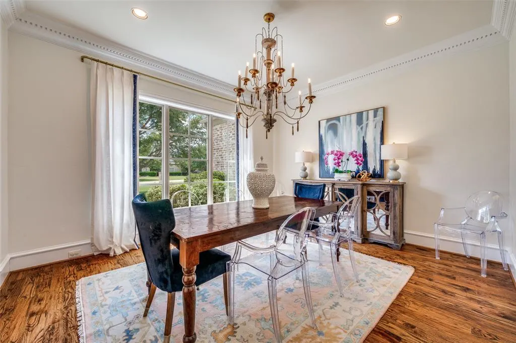 2741 Vista View Lane