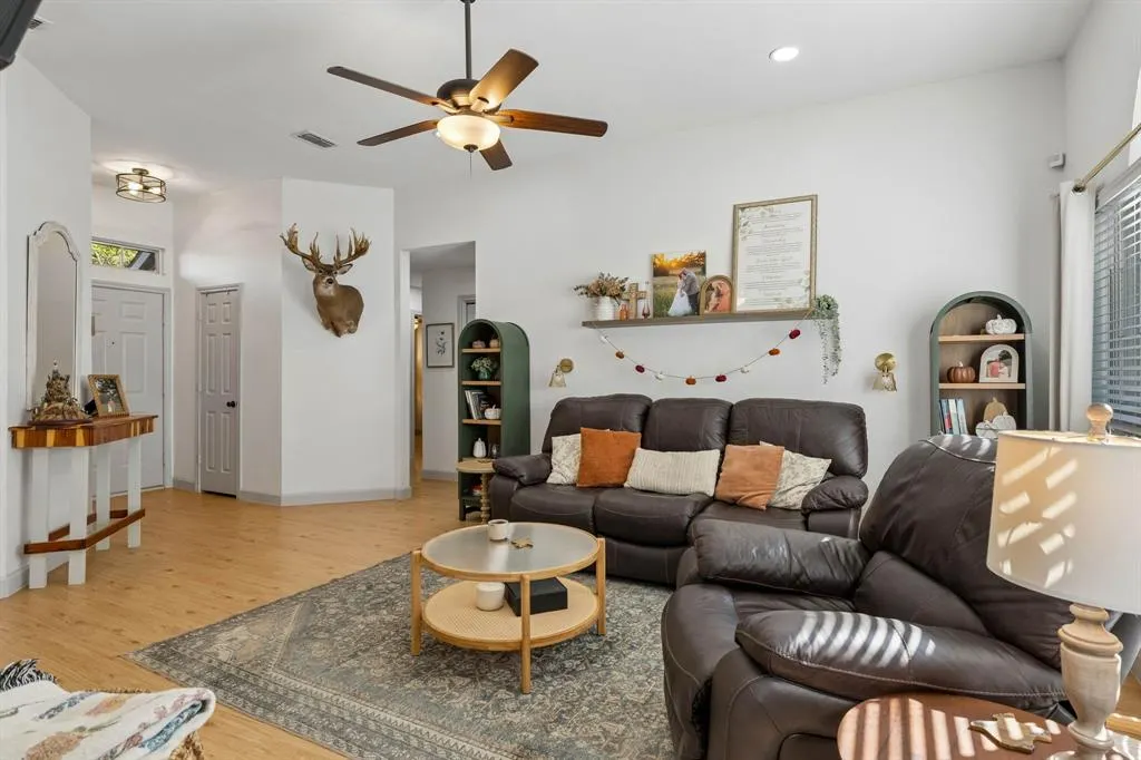 1111 Hyde Park Drive