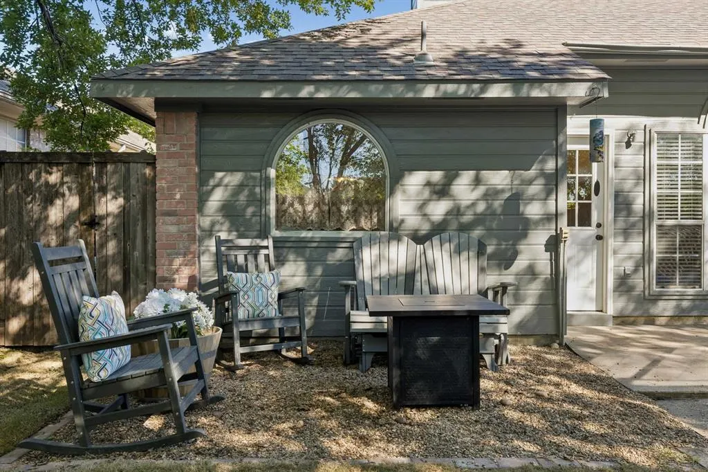 1111 Hyde Park Drive