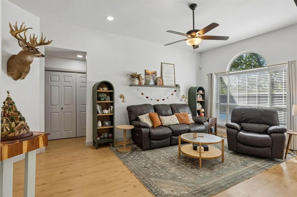 1111 Hyde Park Drive