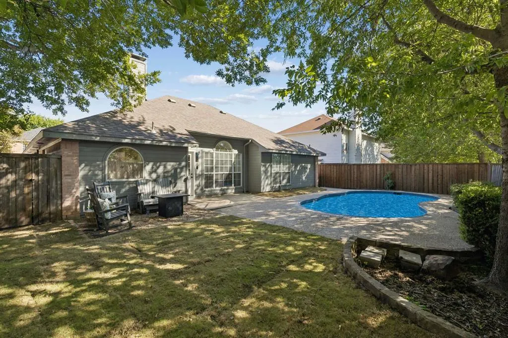 1111 Hyde Park Drive