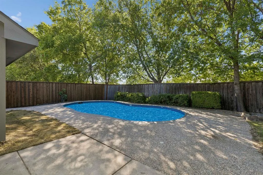 1111 Hyde Park Drive