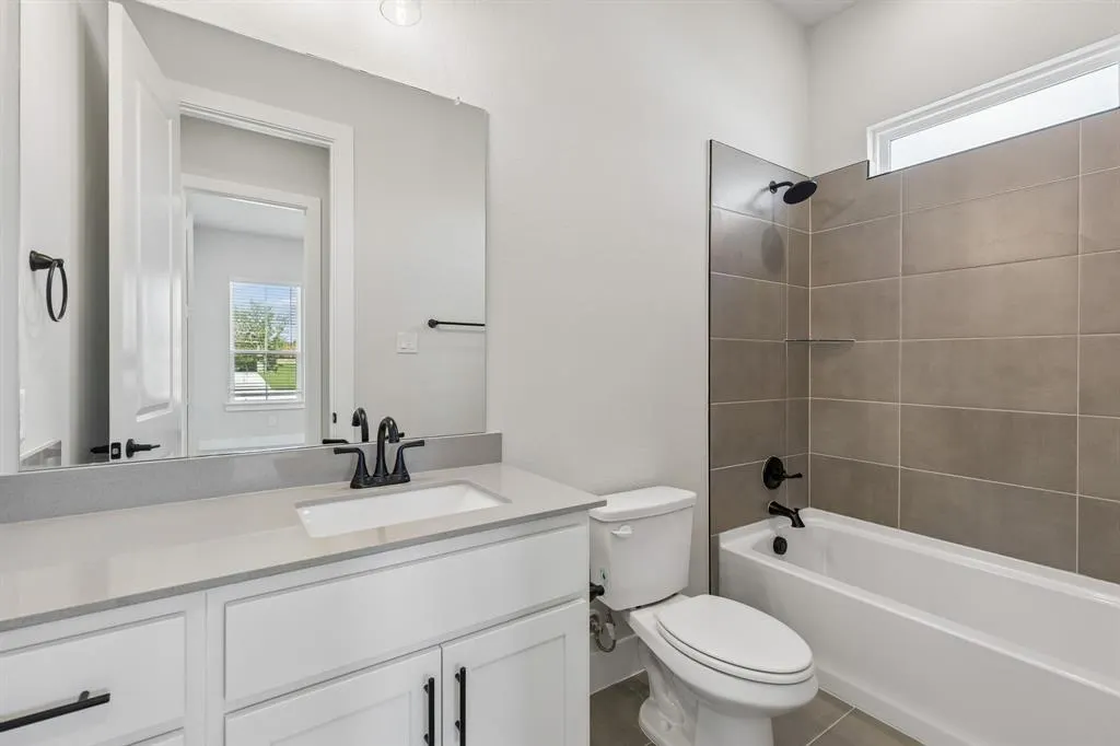 2417 Silver Spring Court