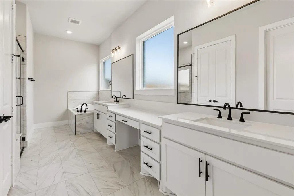 2417 Silver Spring Court
