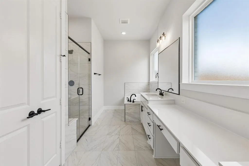 2417 Silver Spring Court