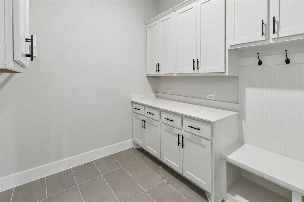 2417 Silver Spring Court