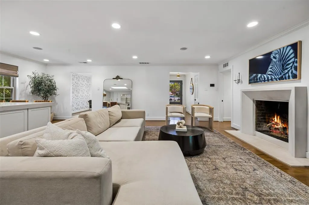 1004 Cedar Lane