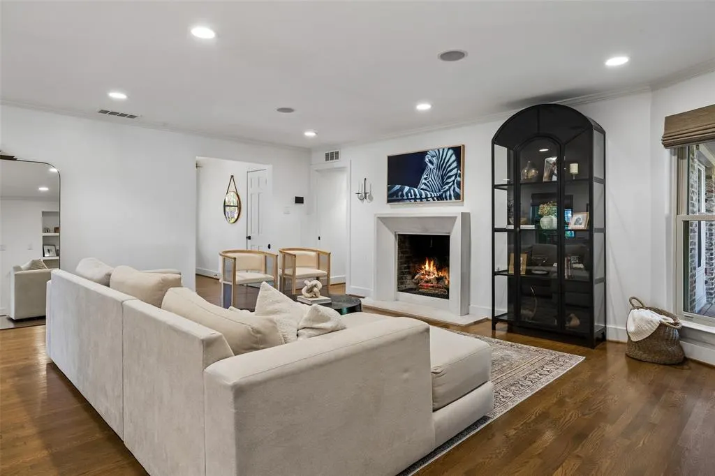 1004 Cedar Lane