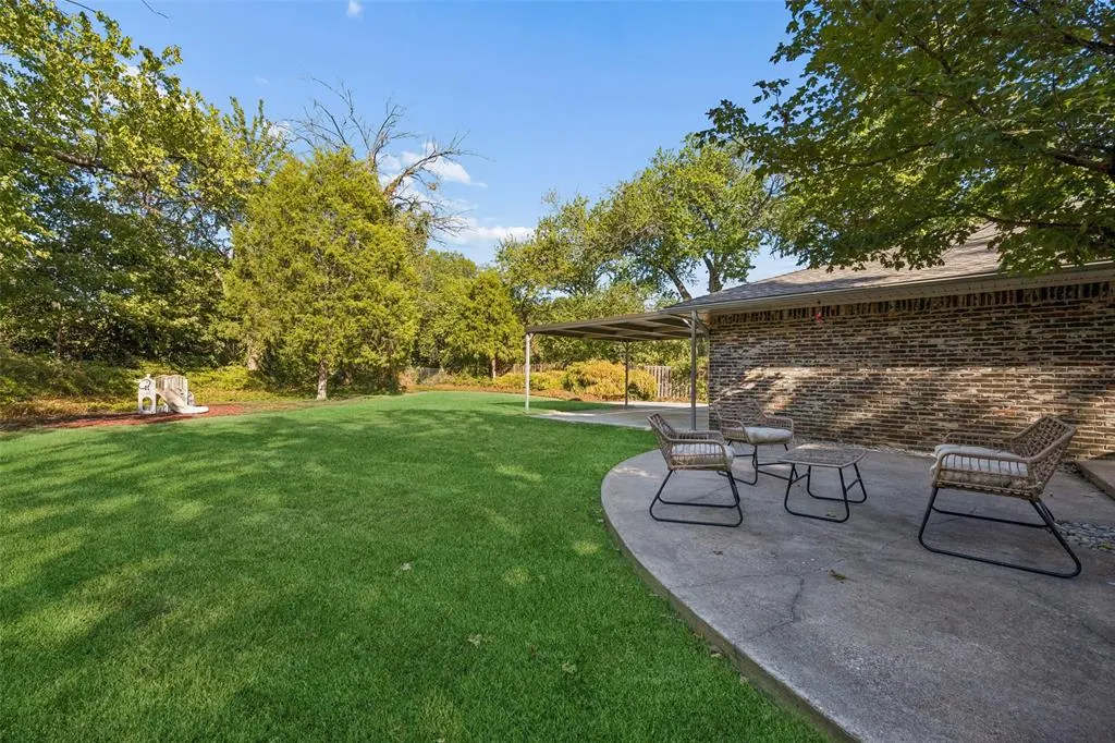 1004 Cedar Lane
