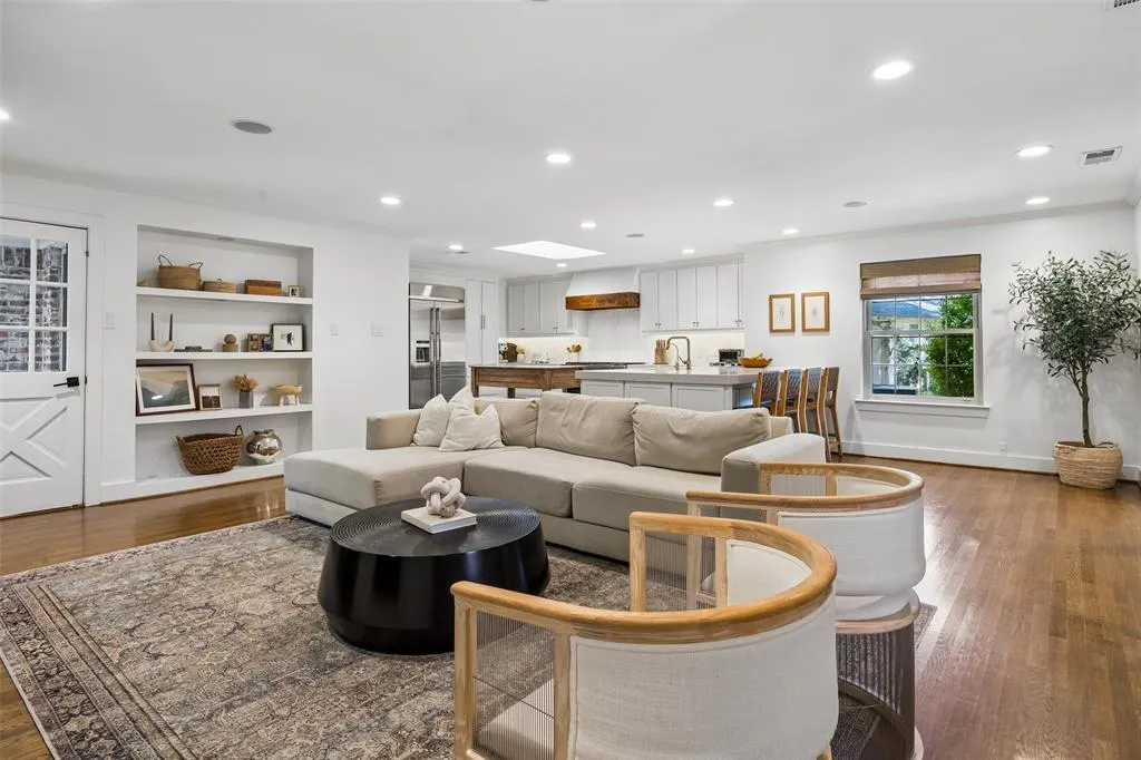 1004 Cedar Lane