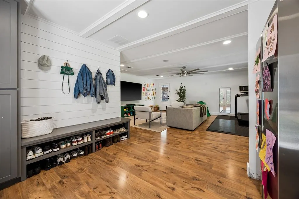 1004 Cedar Lane