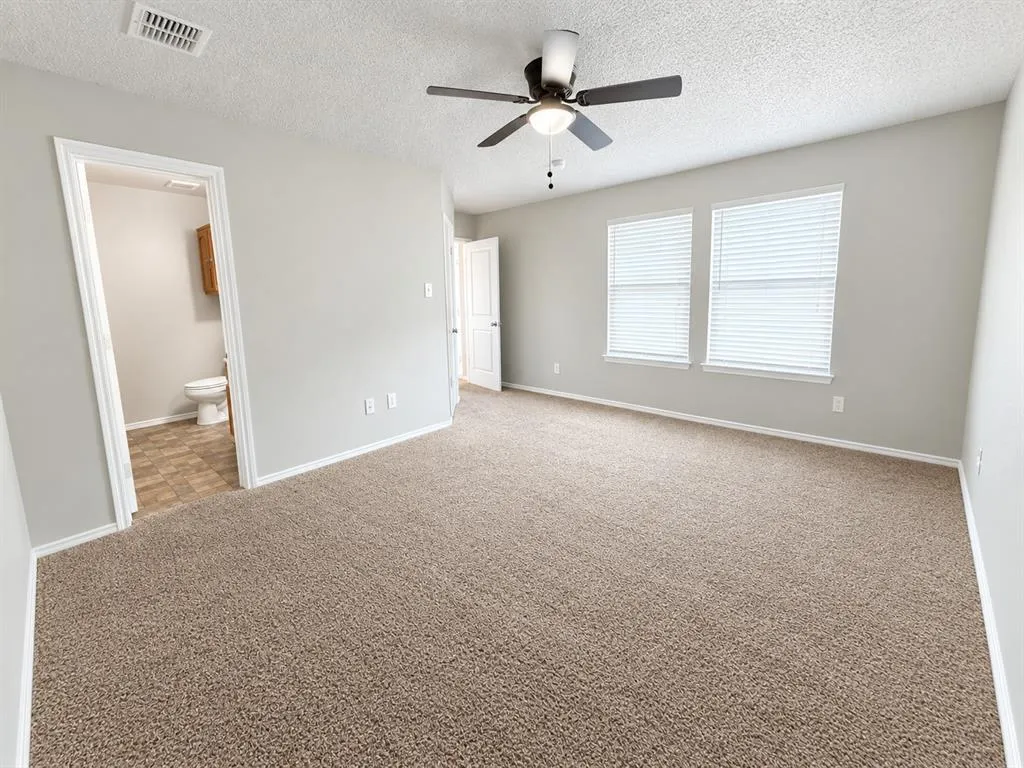 1005 Post Oak Trail
