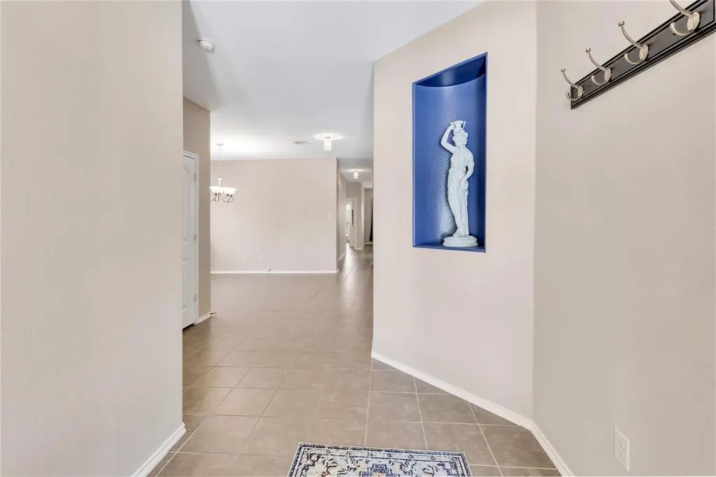 1107 Dickenson Drive