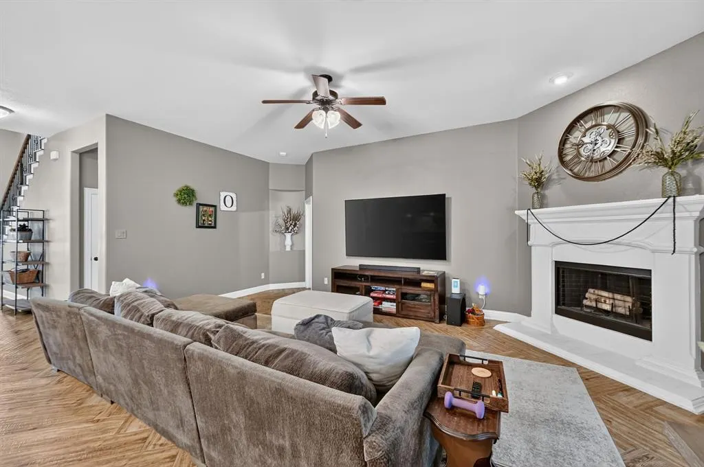809 Wimberly Circle