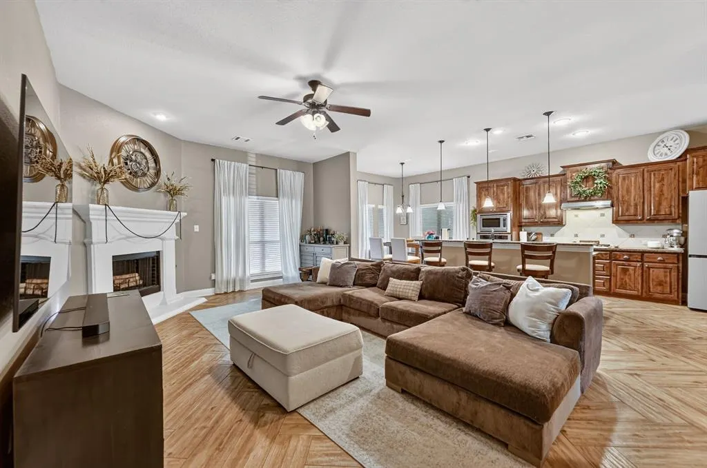 809 Wimberly Circle