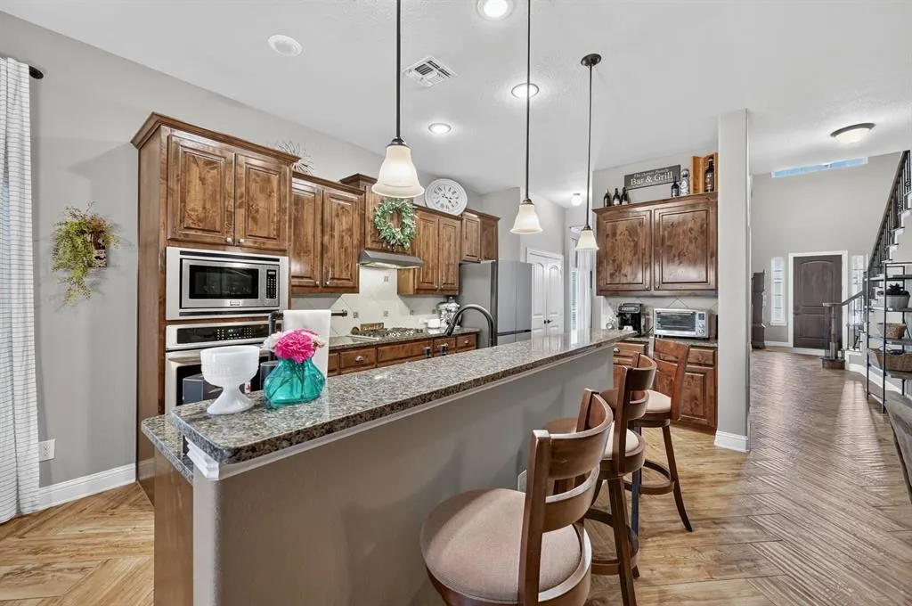 809 Wimberly Circle