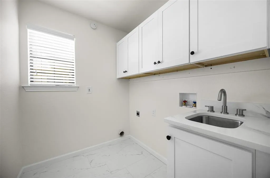 1413 Chesterton Drive