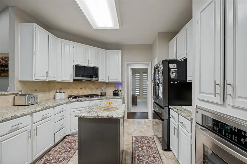 306 Tustin Court