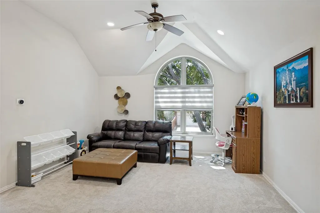 306 Tustin Court