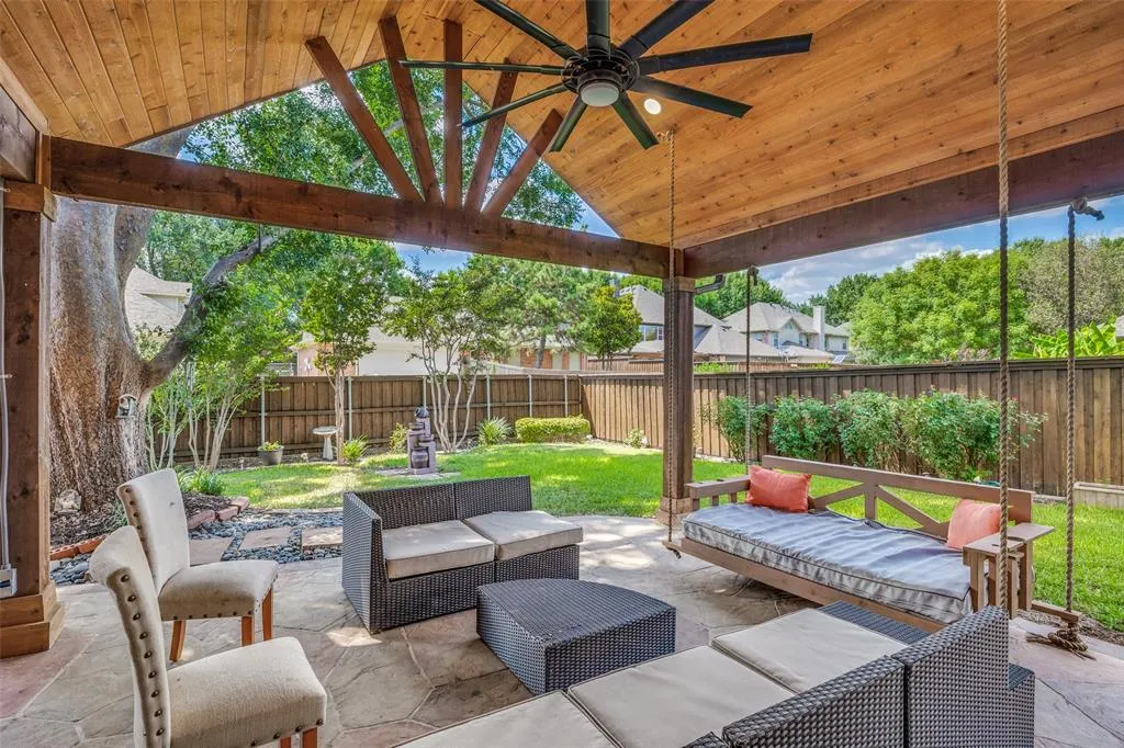 306 Tustin Court