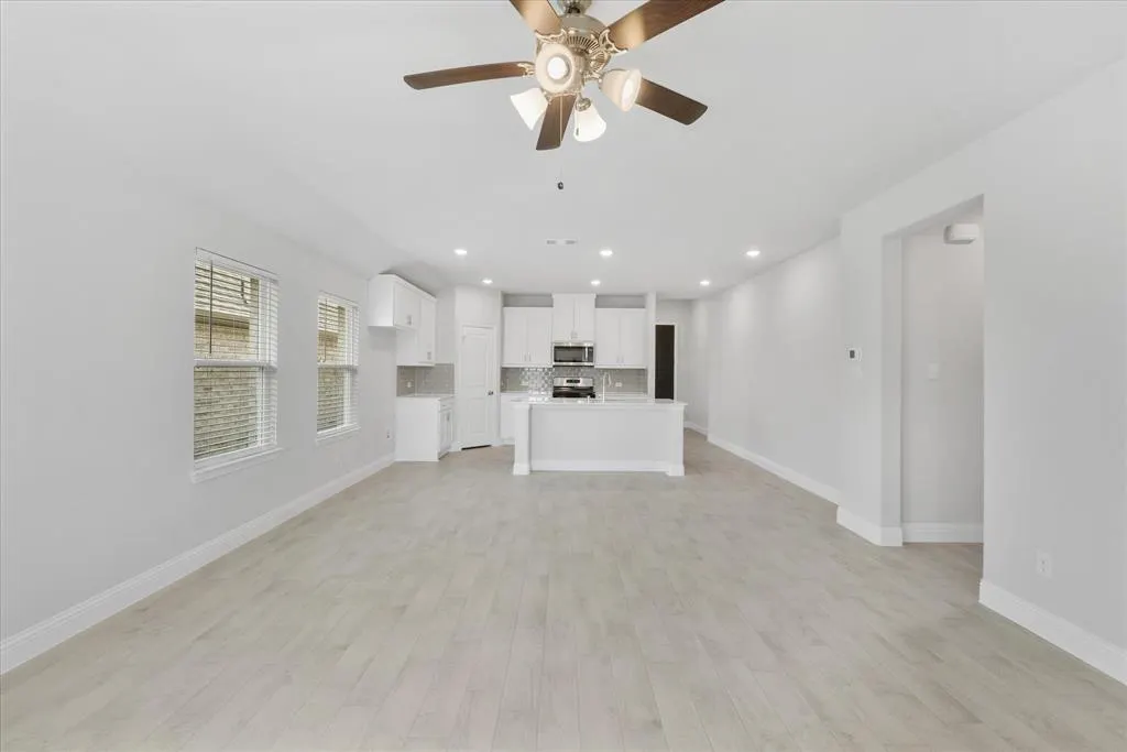 912 Lido Lane
