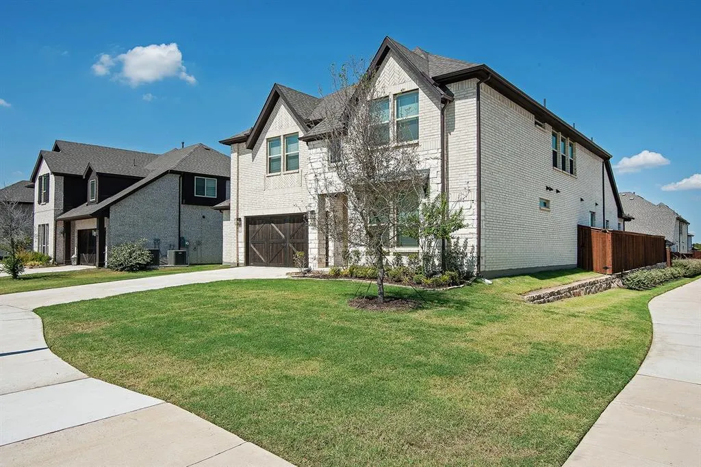 4340 Lavina Lane