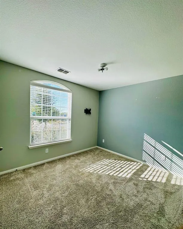 129 Lamont Road