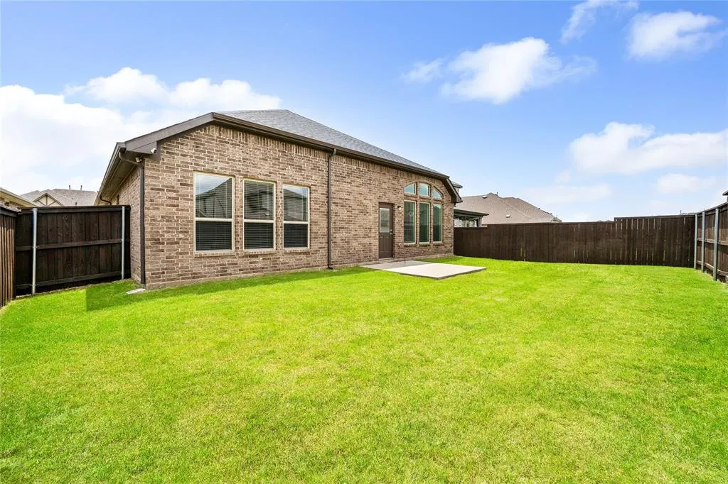 16513 Garden Drive