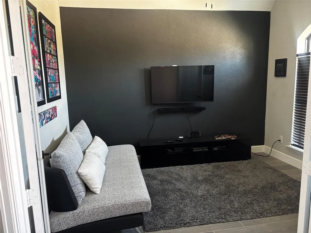 9412 Blue Stem Lane