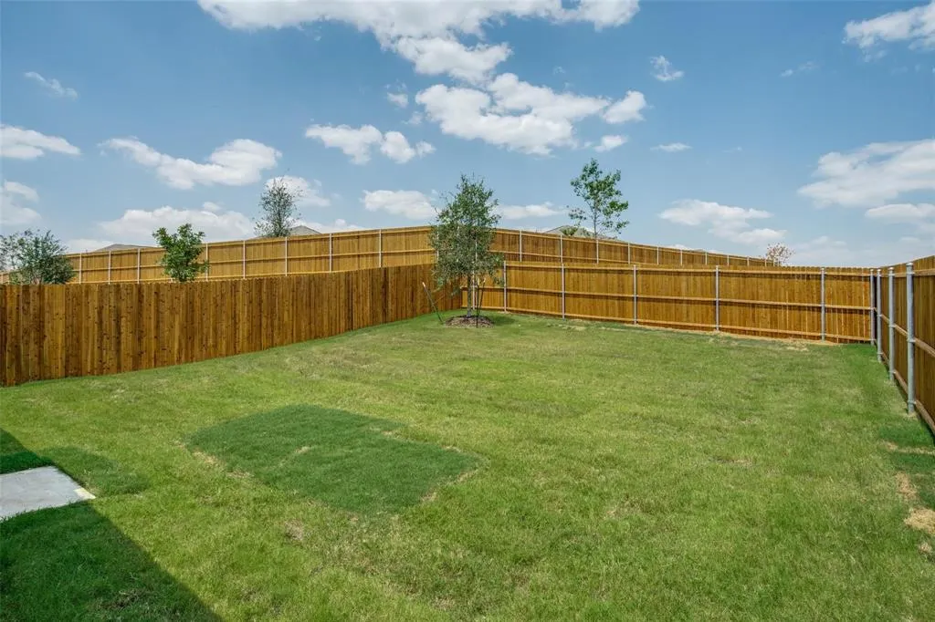 3412 Flicker Lane