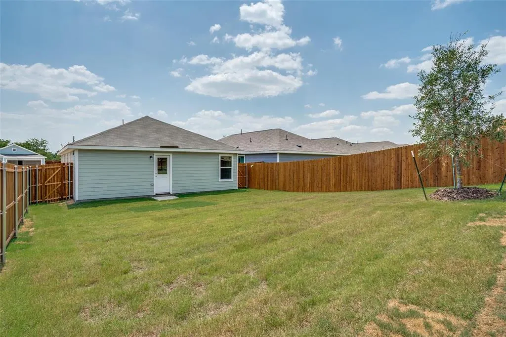 3412 Flicker Lane