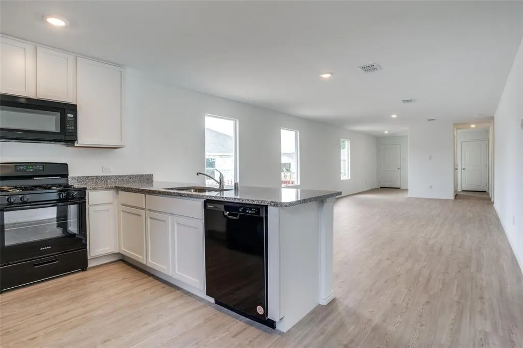 3412 Flicker Lane