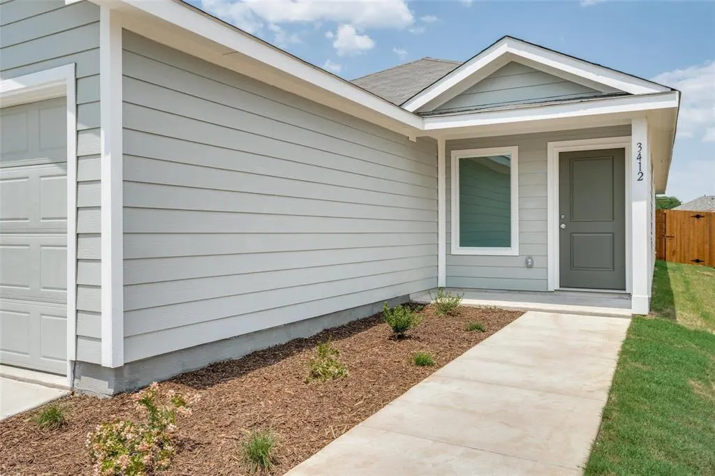 3412 Flicker Lane