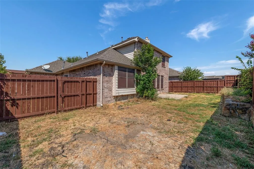 240 Northwood Drive