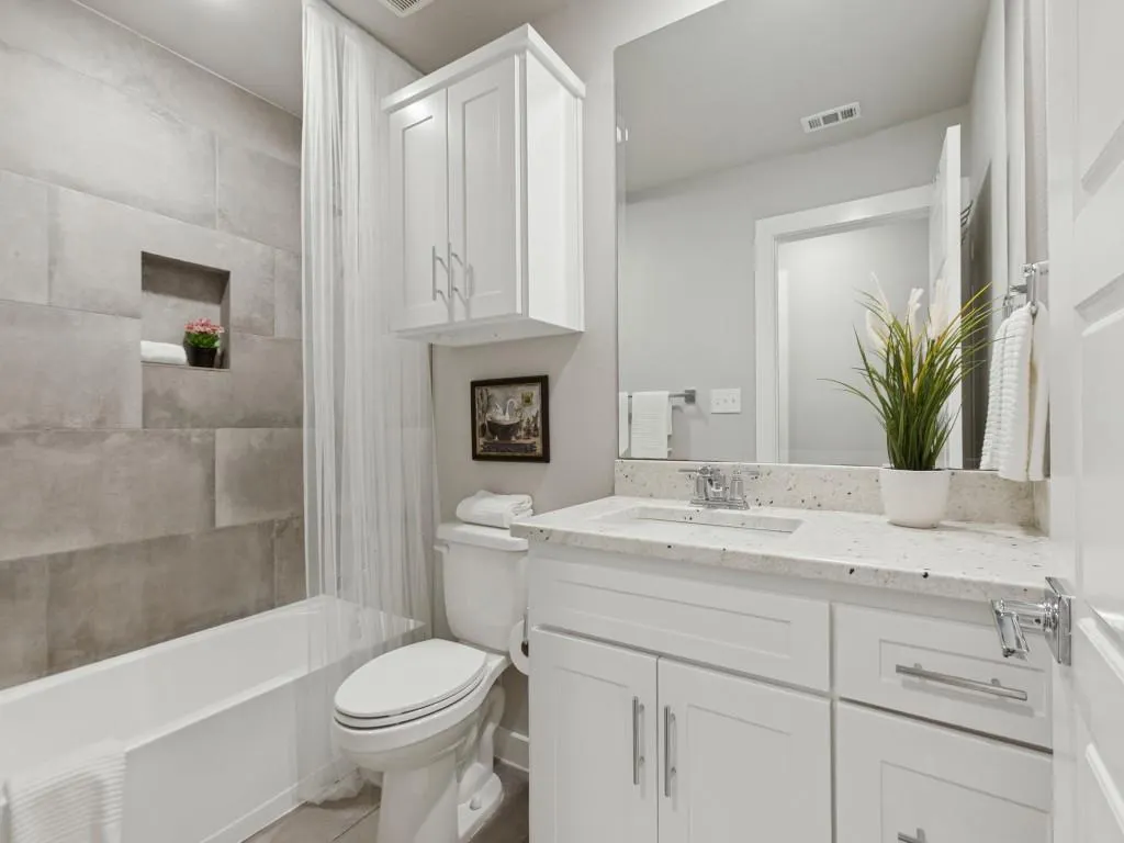 407 Pleasant Valley Lane