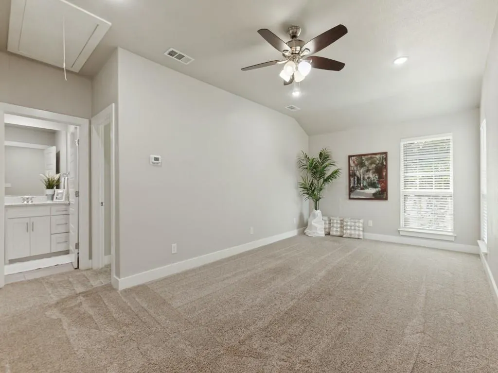 407 Pleasant Valley Lane