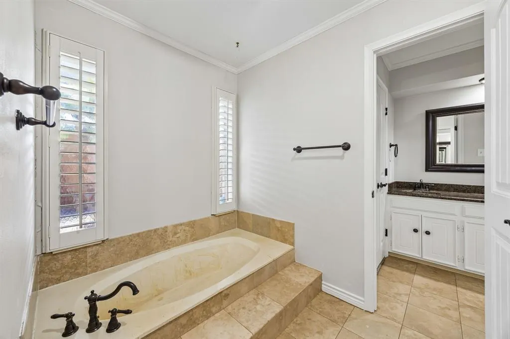 10322 White Rock Place