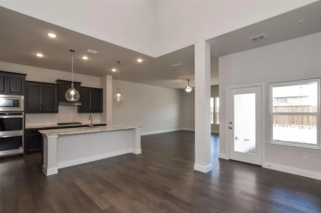 5501 Crestview Drive