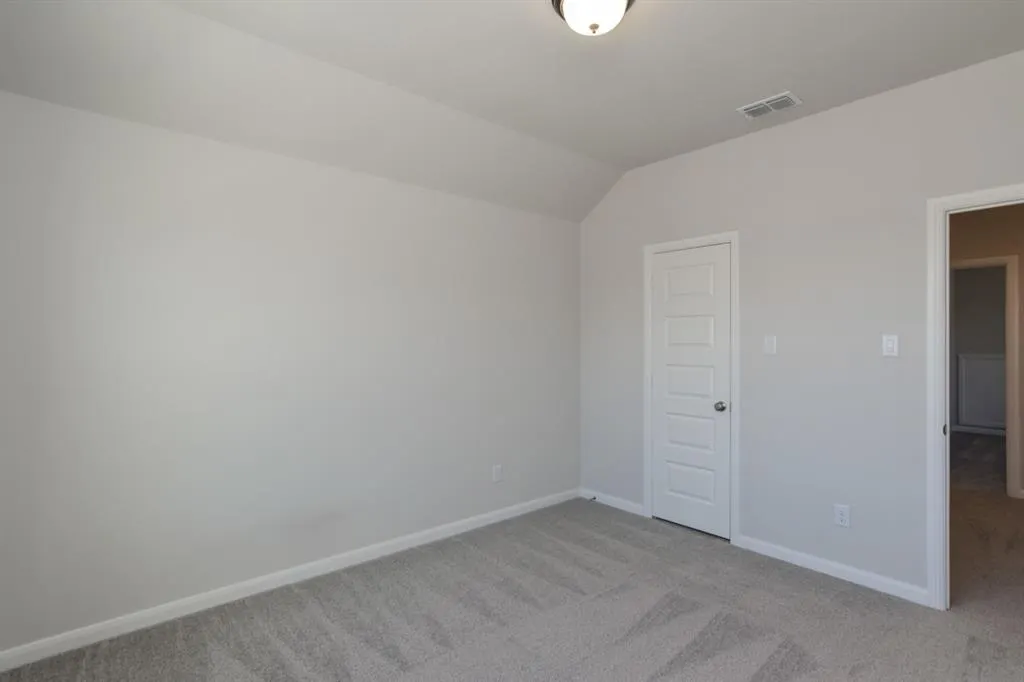 5501 Crestview Drive