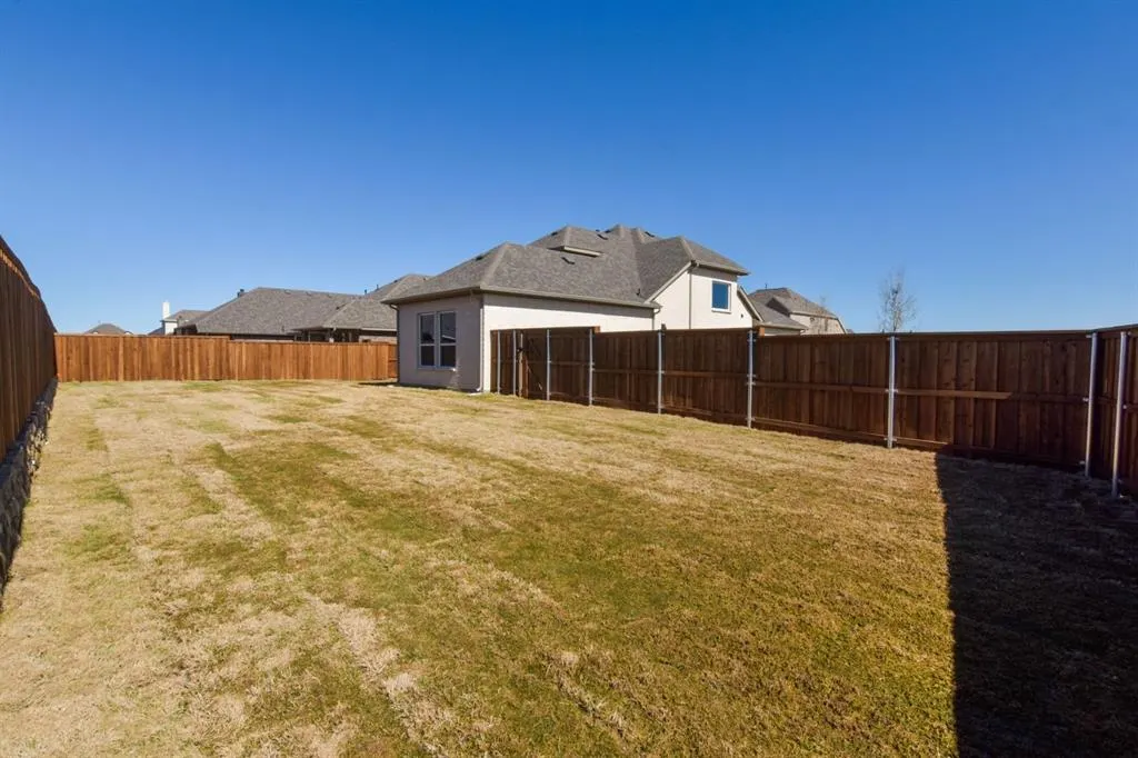 5501 Crestview Drive