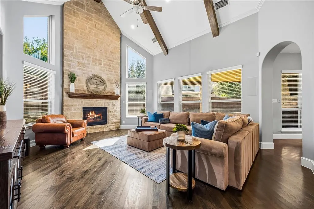 2355 Cutting Horse Trail